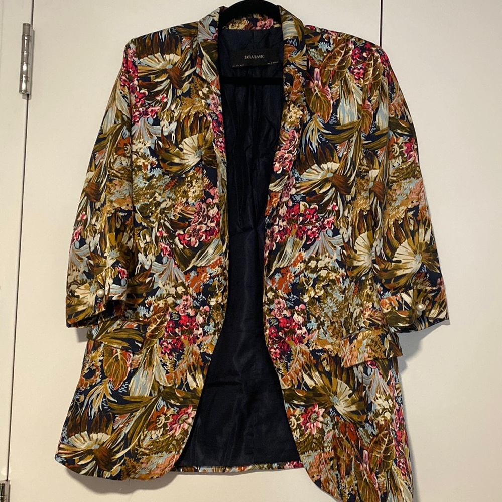 Zara floral blazer